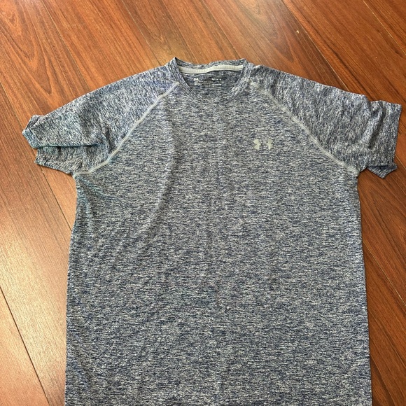 Under Armour Other - Under Armour Men's Heathered Gray Short Sleeve Tee